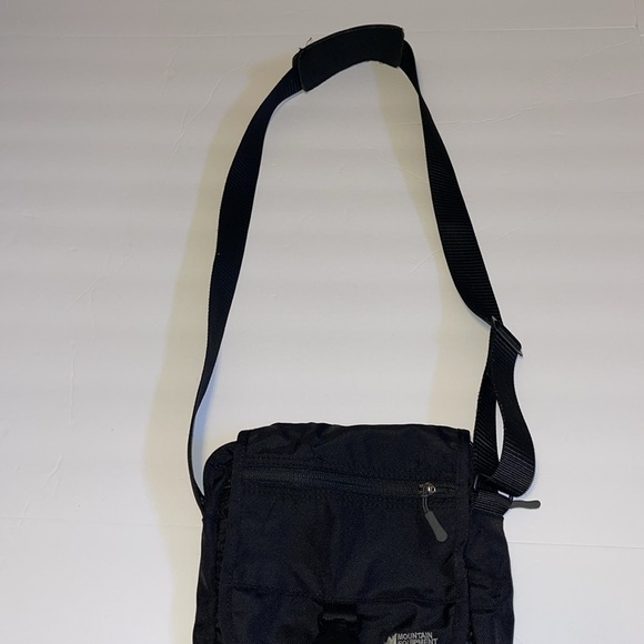 Mountain Equipment Coop M.E.C. Vintage Black Crossbody Bag - Picture 5 of 9